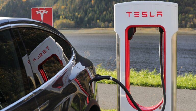 How Many Solar Panels Do You Need to Charge a Tesla?